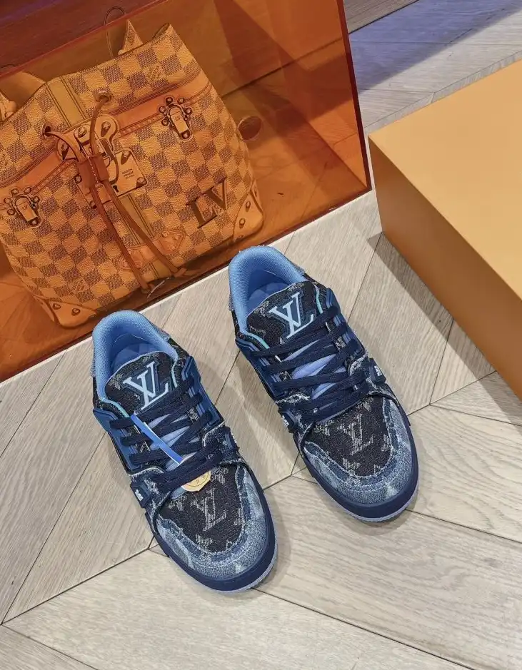 hype Louis Vuitton Sneakers