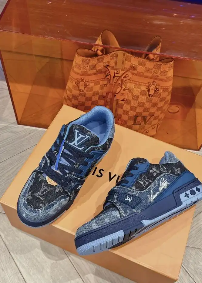 hype Louis Vuitton Sneakers