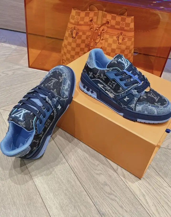 hype Louis Vuitton Sneakers