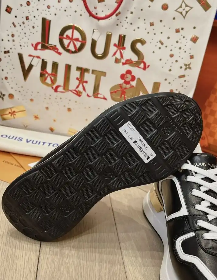 hype Louis Vuitton Sneakers