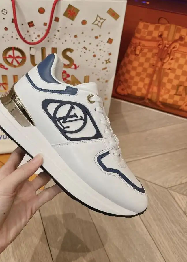 hype Louis Vuitton Sneakers