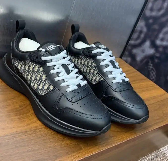 hype Christian Dior Sneakers