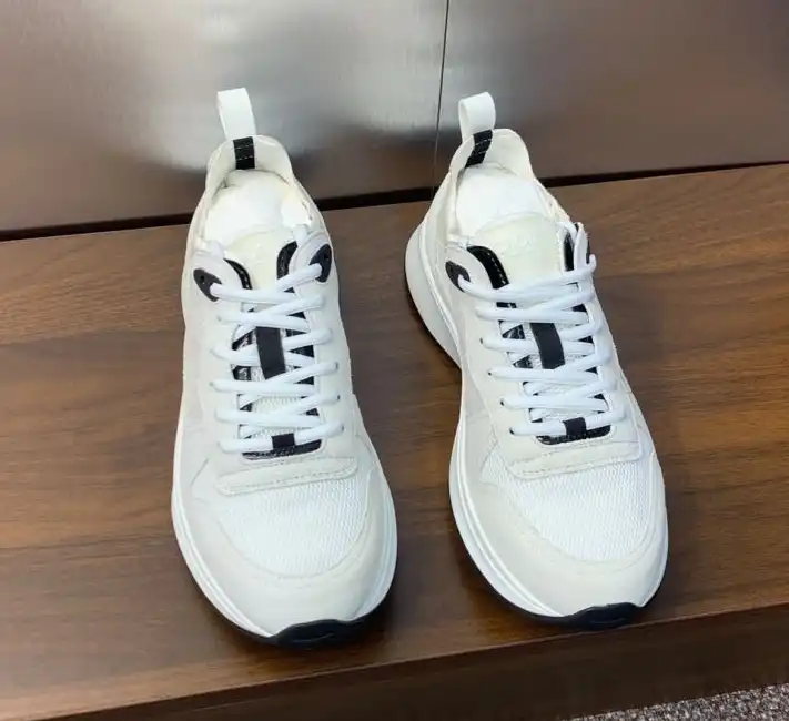 hype Christian Dior Sneakers