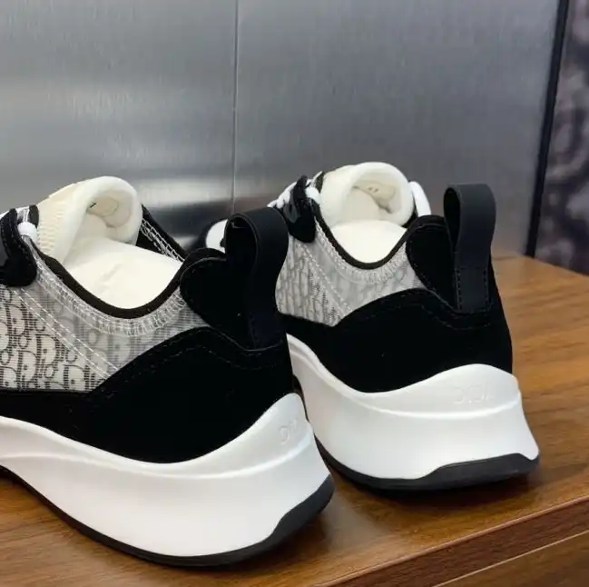 hype Christian Dior Sneakers