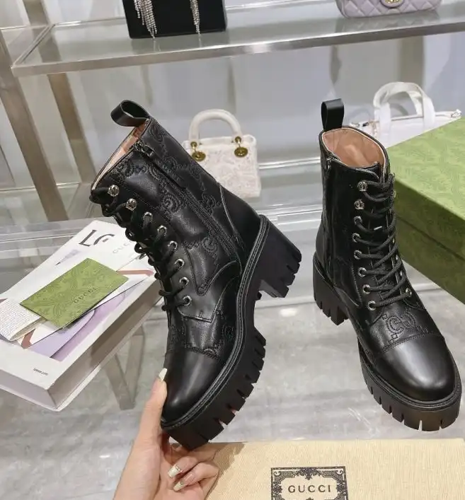 hype Gucci Boots