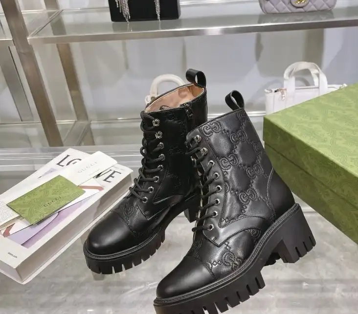 hype Gucci Boots