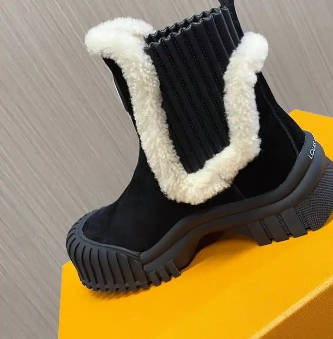 hype Louis Vuitton Boots