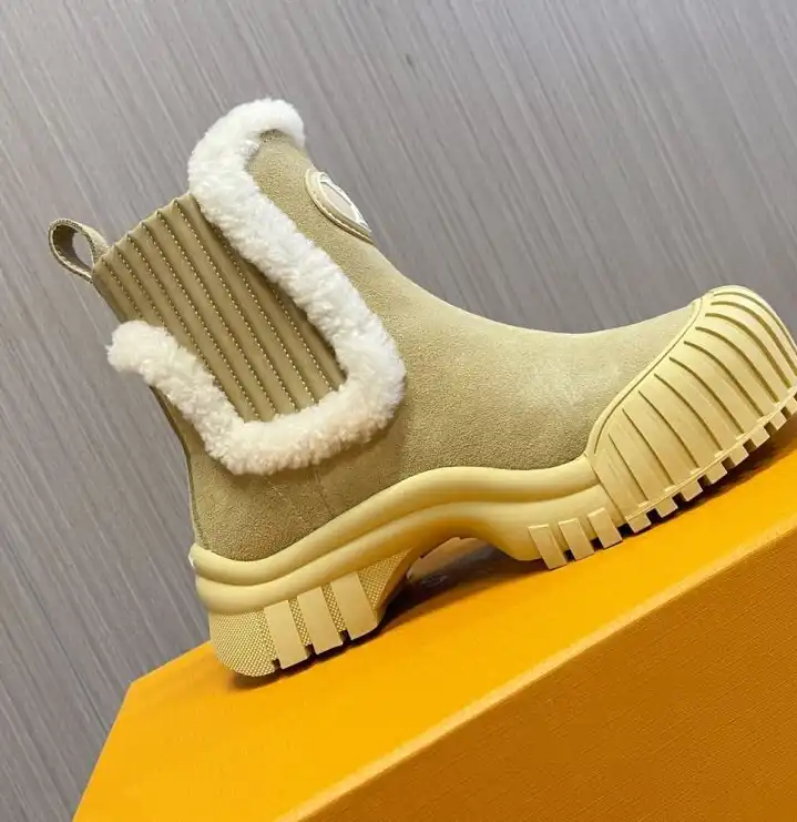 hype Louis Vuitton Boots