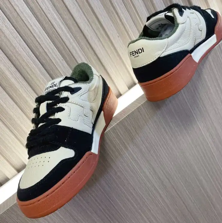 hype Christian Dior Sneakers