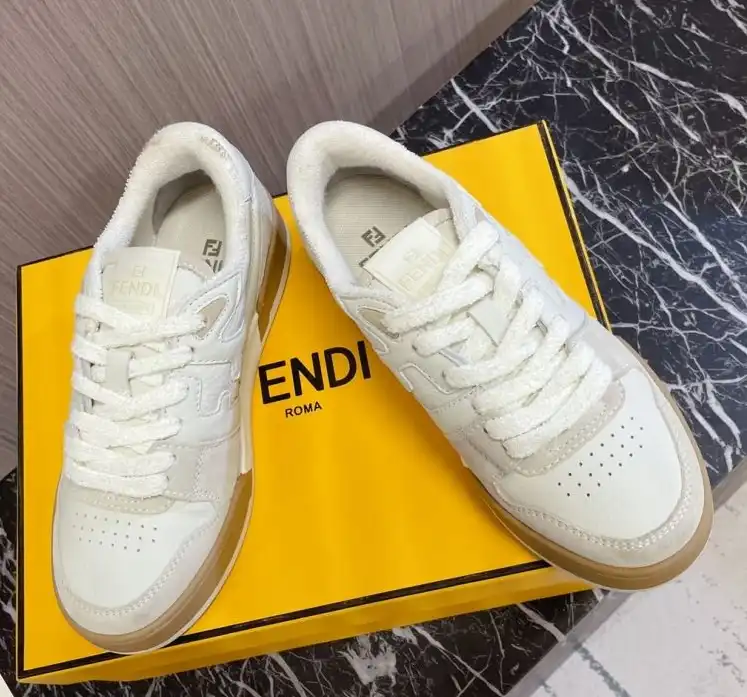 hype Christian Dior Sneakers