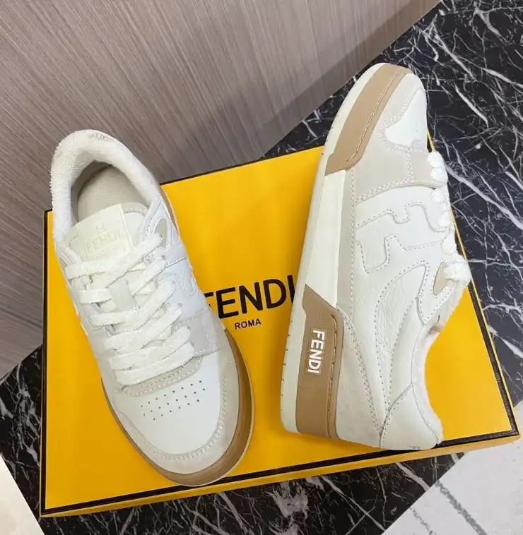 hype Christian Dior Sneakers