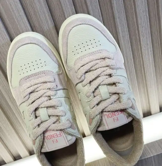 hype Christian Dior Sneakers