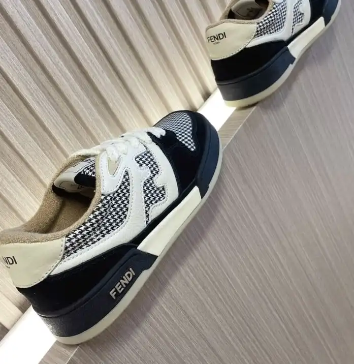 hype Christian Dior Sneakers