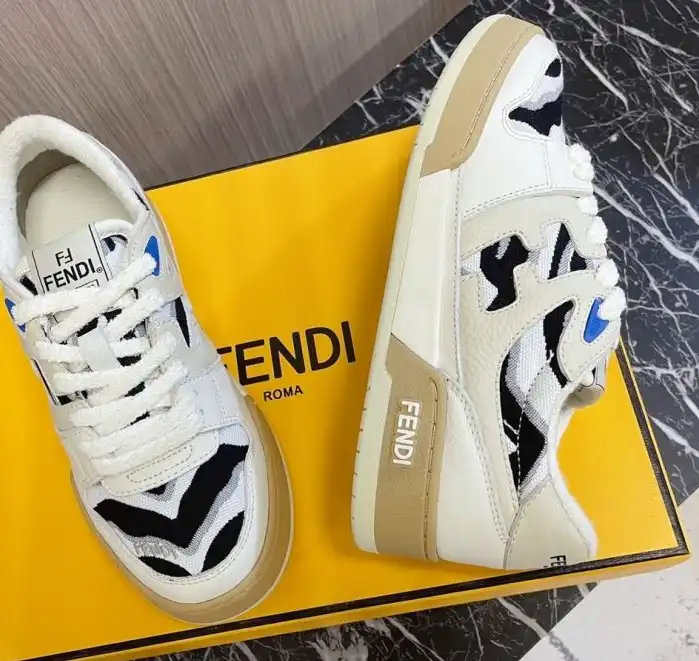 hype Christian Dior Sneakers