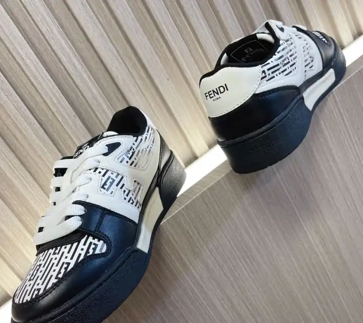 hype Christian Dior Sneakers