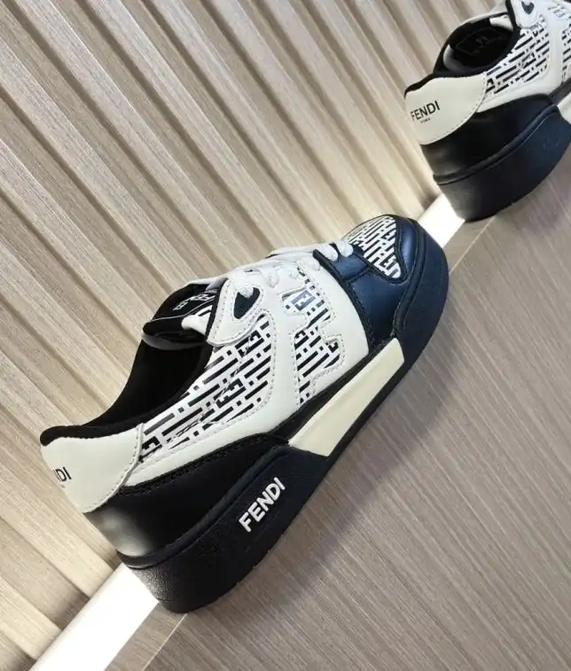 hype Christian Dior Sneakers