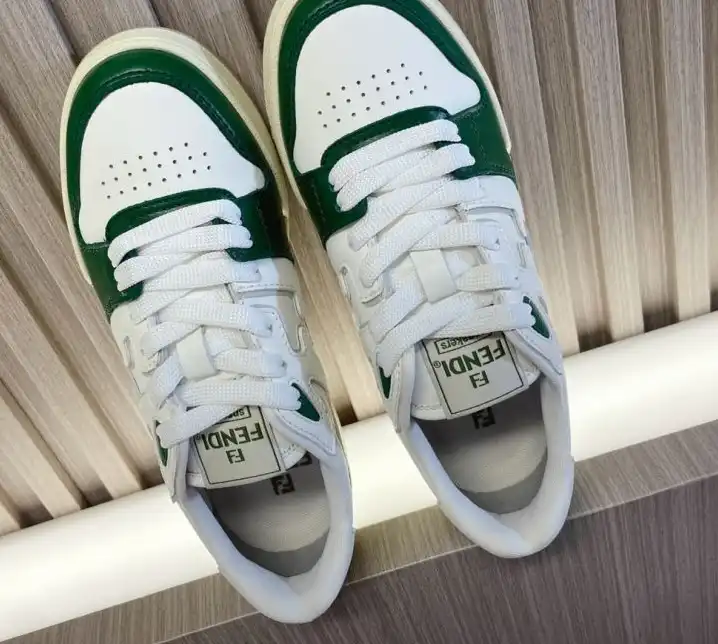 hype Christian Dior Sneakers