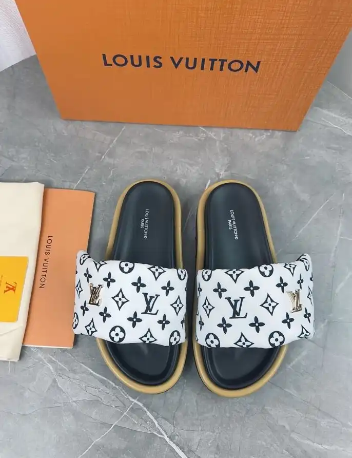 hype LV Slippers