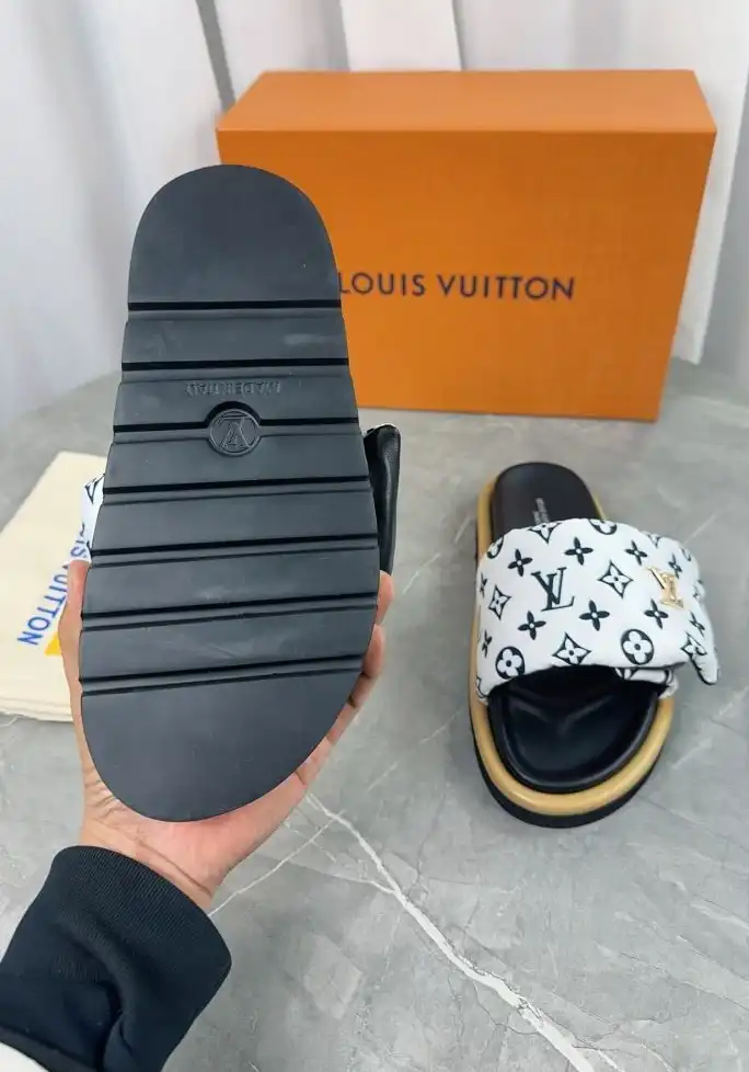 hype LV Slippers