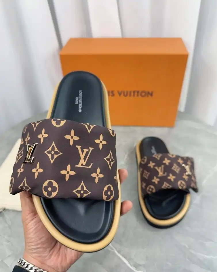 hype LV Slippers