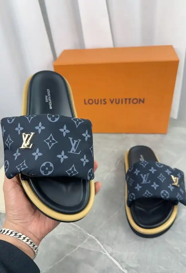 hype LV Slippers