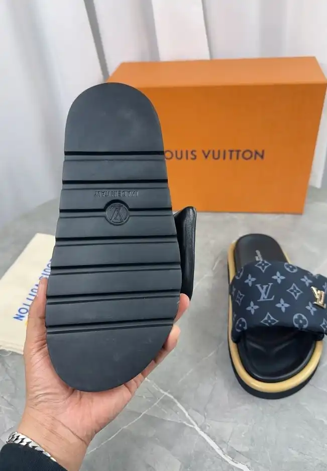 hype LV Slippers