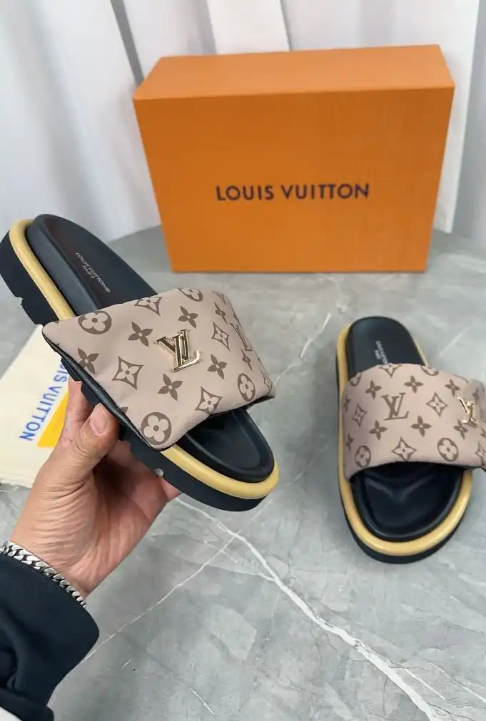 hype LV Slippers