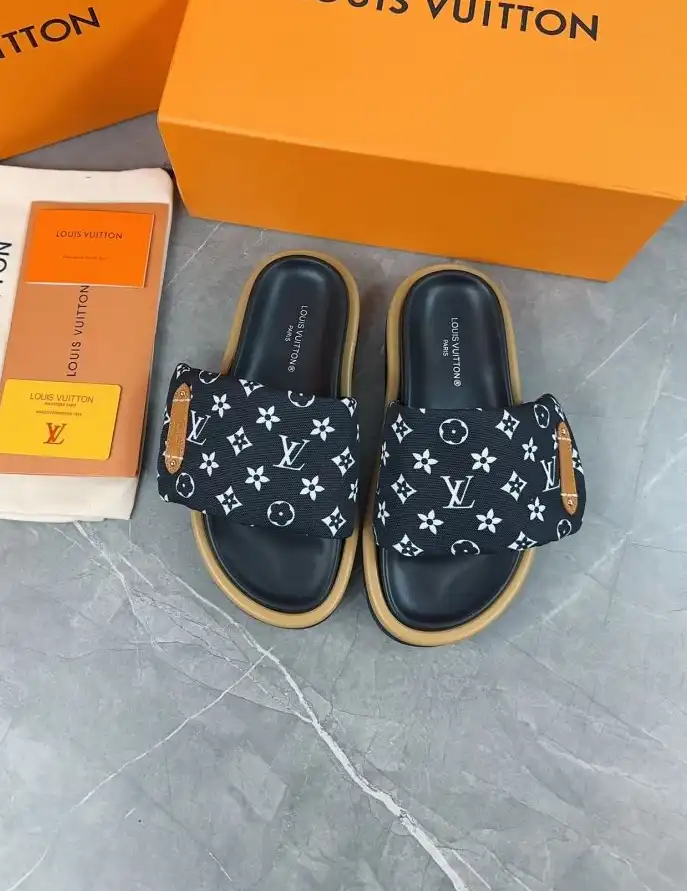 hype LV Slippers