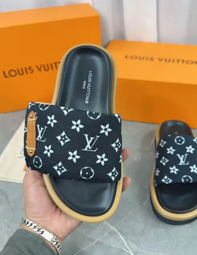 hype LV Slippers