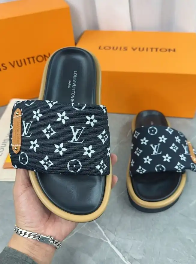 hype LV Slippers