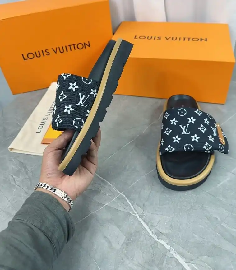 hype LV Slippers