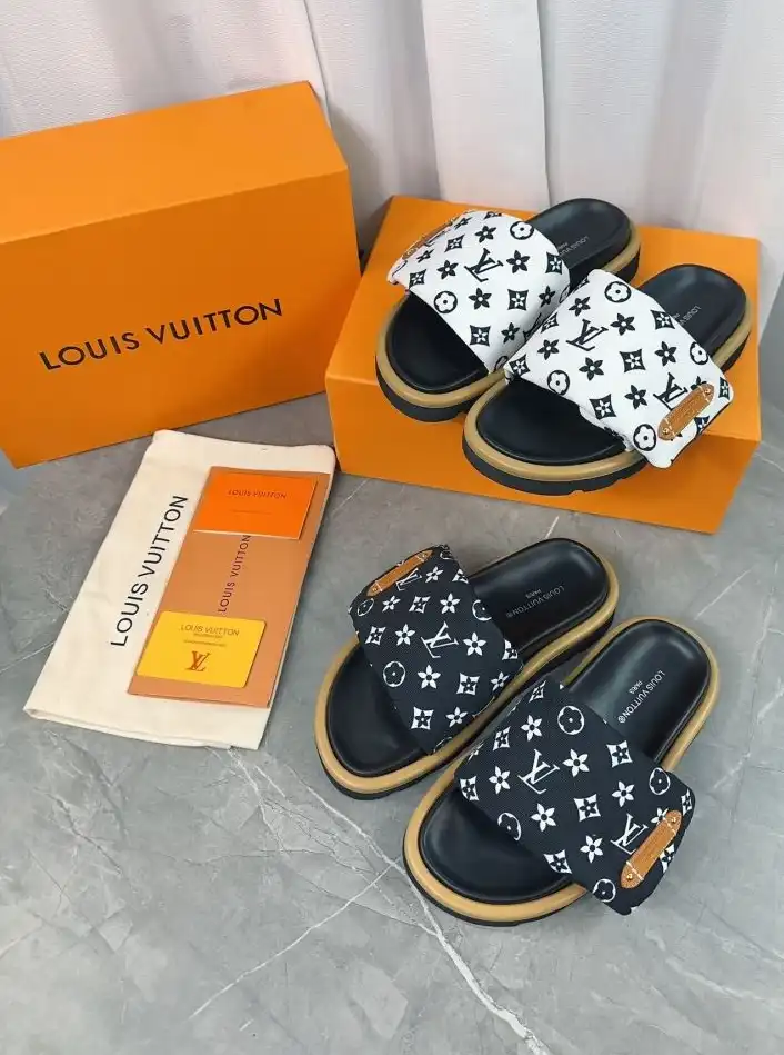 hype LV Slippers