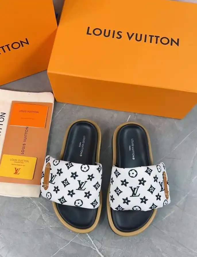 hype LV Slippers