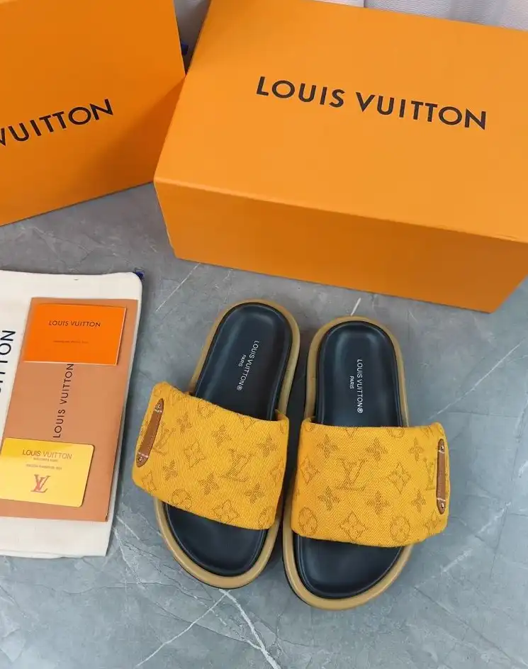 hype LV Slippers