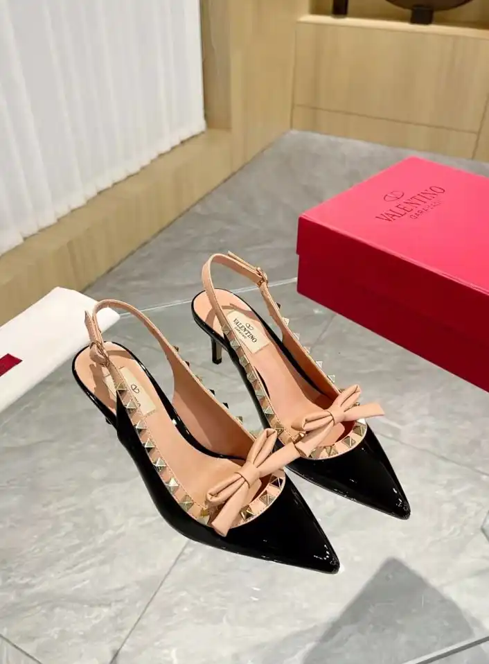 hype Valentino High Heels