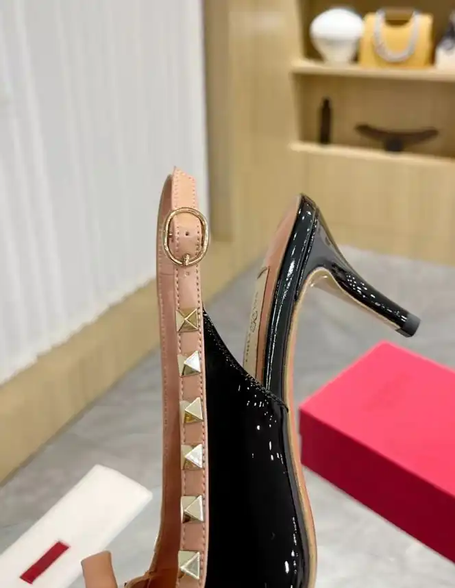 hype Valentino High Heels