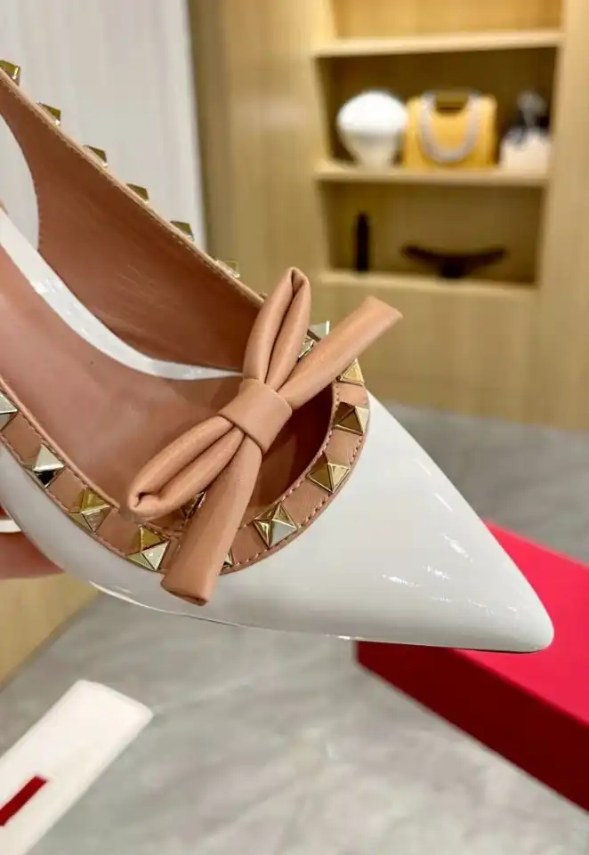 hype Valentino High Heels