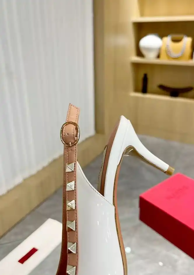 hype Valentino High Heels