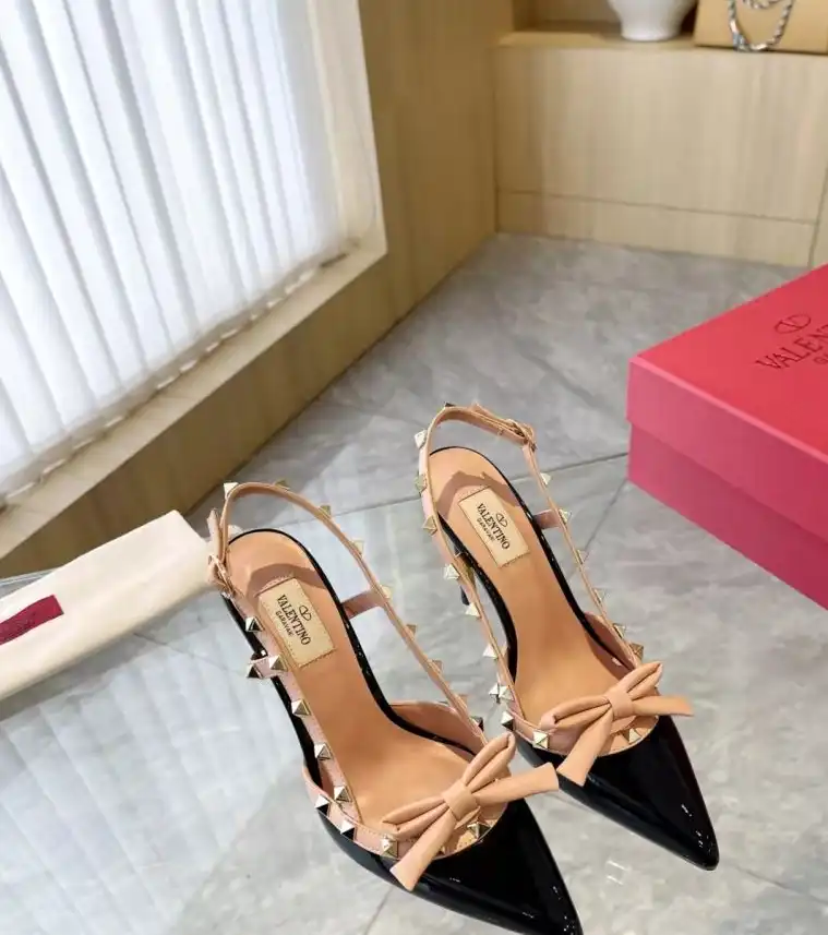 hype Valentino High Heels