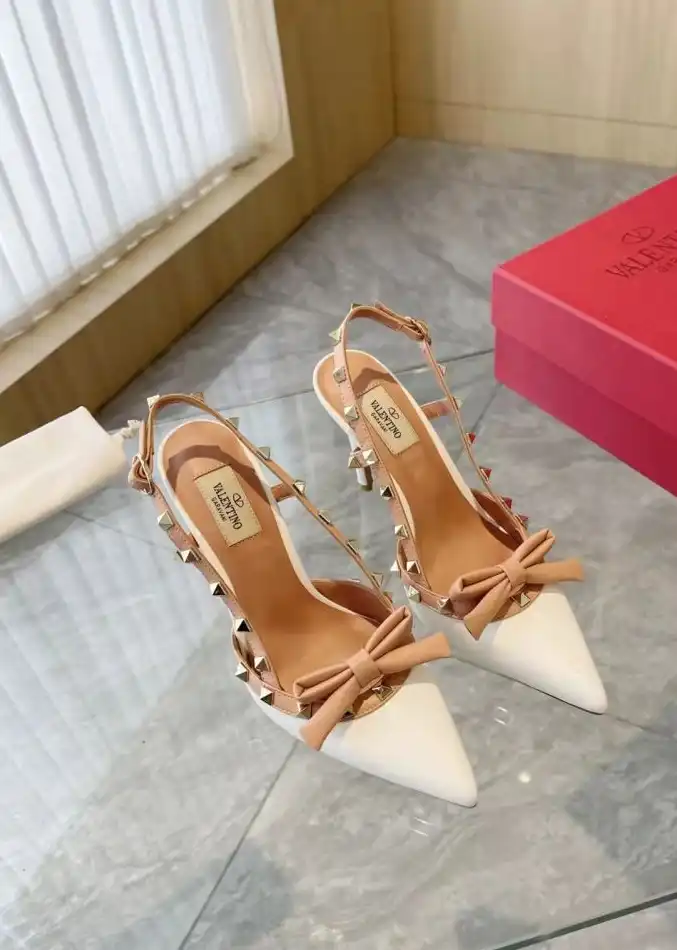 hype Valentino High Heels