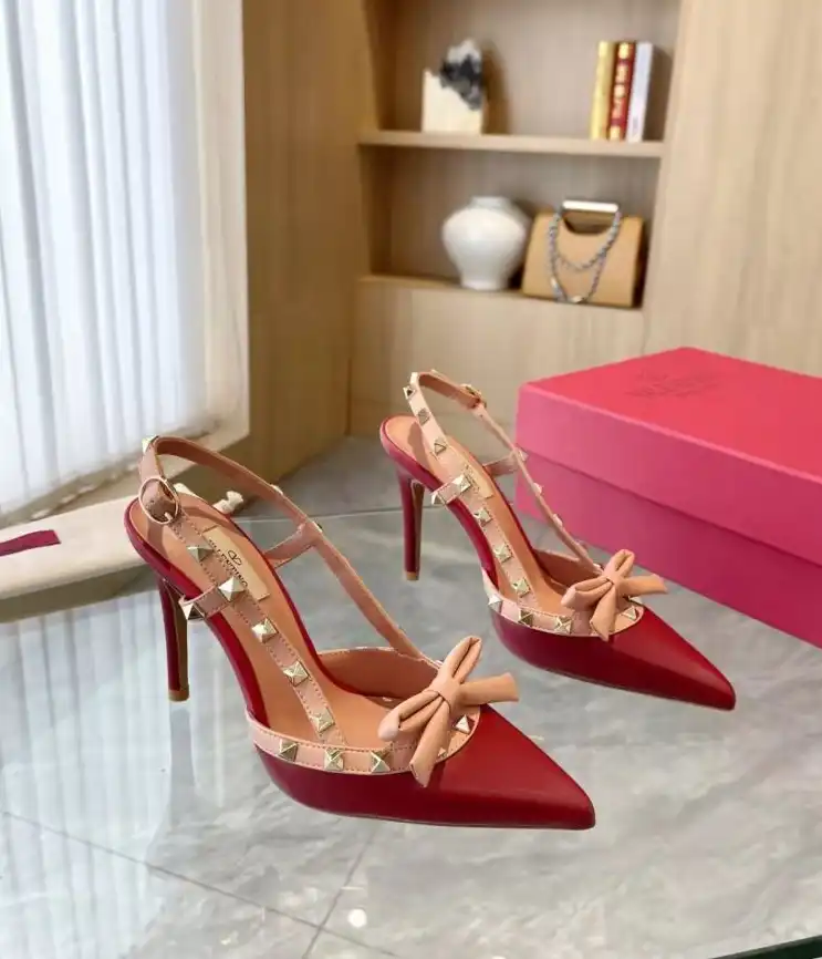 hype Valentino High Heels