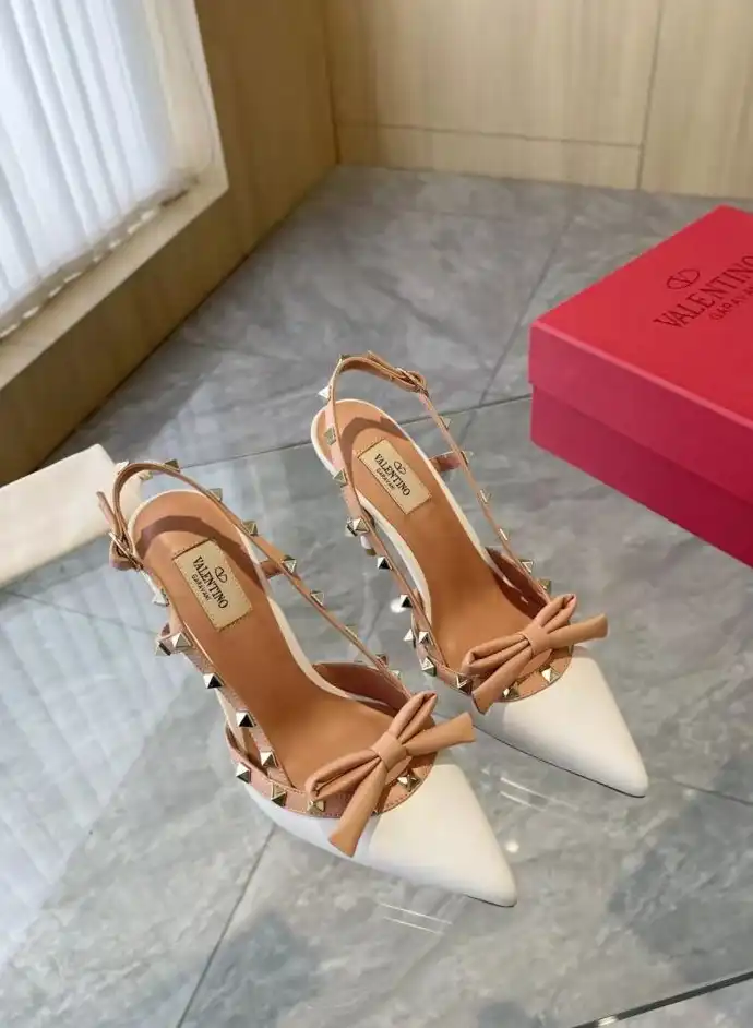 hype Valentino High Heels