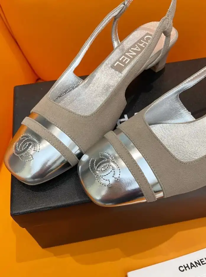 hype Chanel High Heels