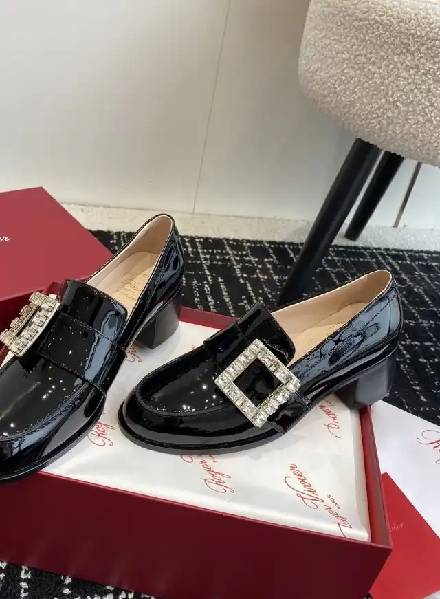 hype Roger Vivier Leather Shoes