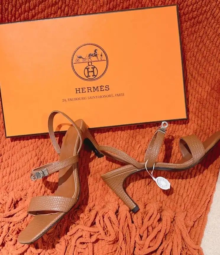 hype Hermes High Heels