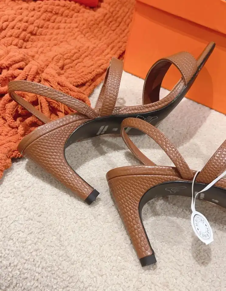 hype Hermes High Heels