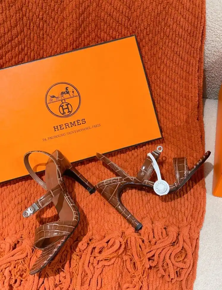 hype Hermes High Heels