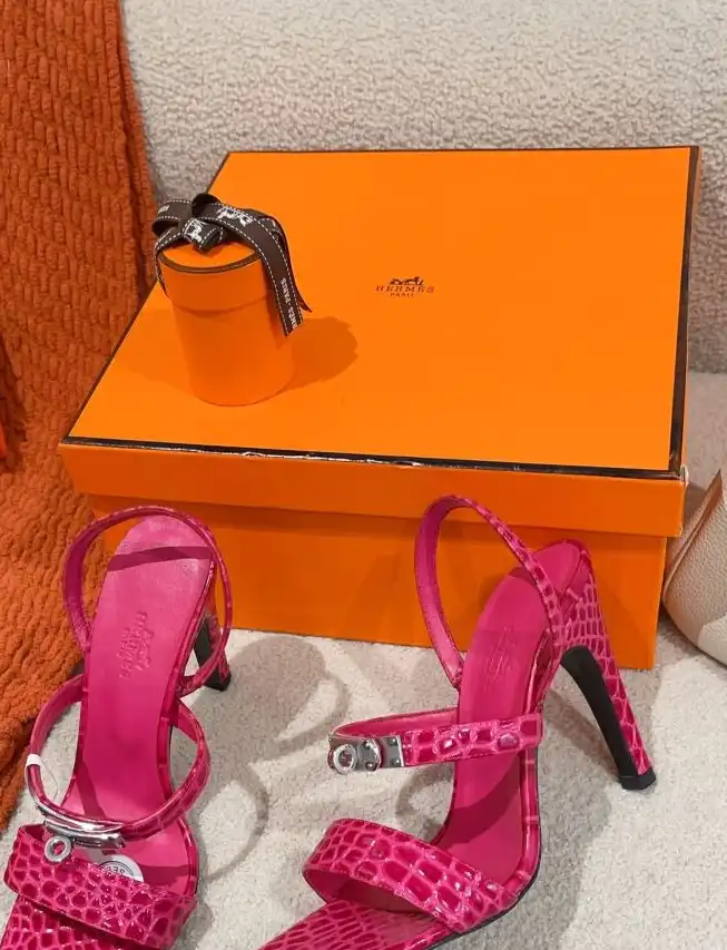 hype Hermes High Heels