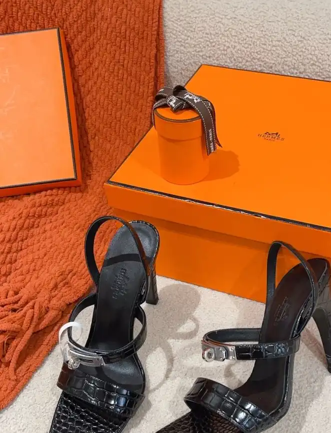 hype Hermes High Heels