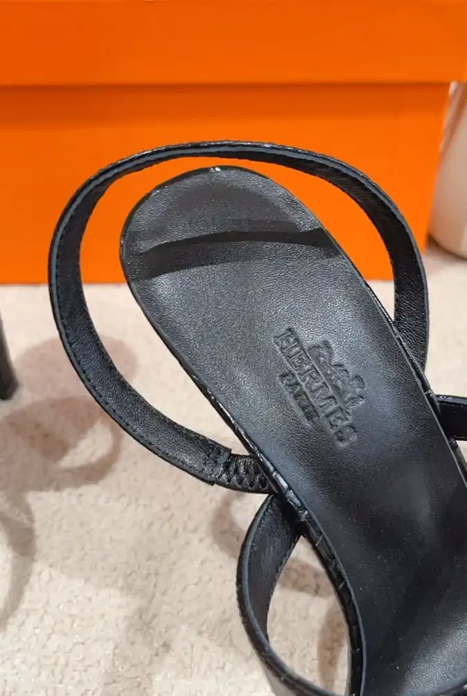 hype Hermes High Heels